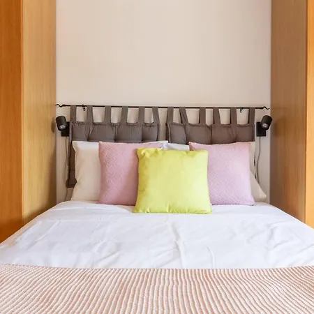 Apartmán 1-bedroom With Stunning River Views And Private Rooftop By Lisbeyond *